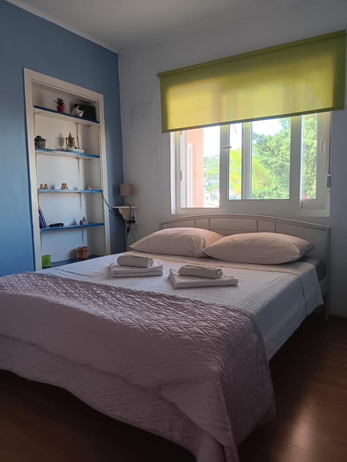 Apartman Tisno Exterior foto