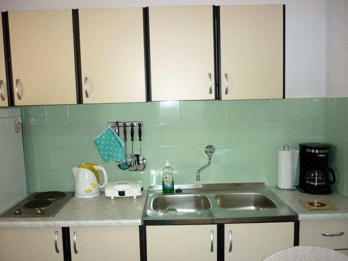Apartman Tisno Exterior foto